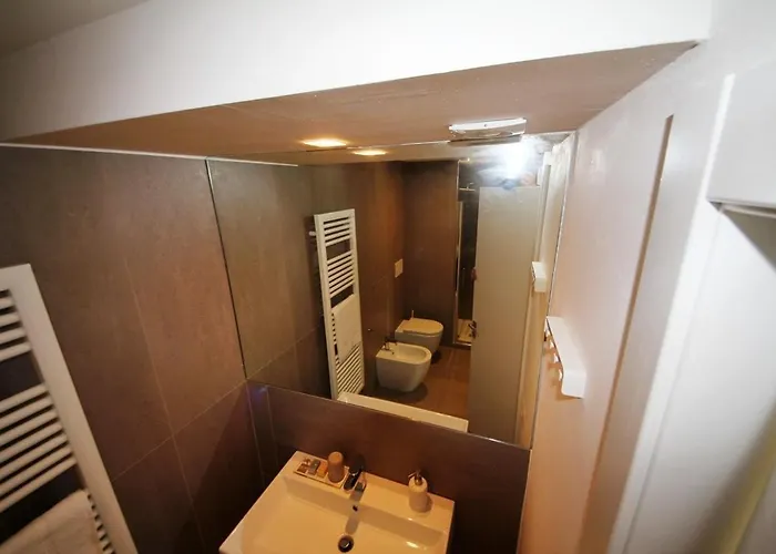 Pensión Ral 7039 Numana