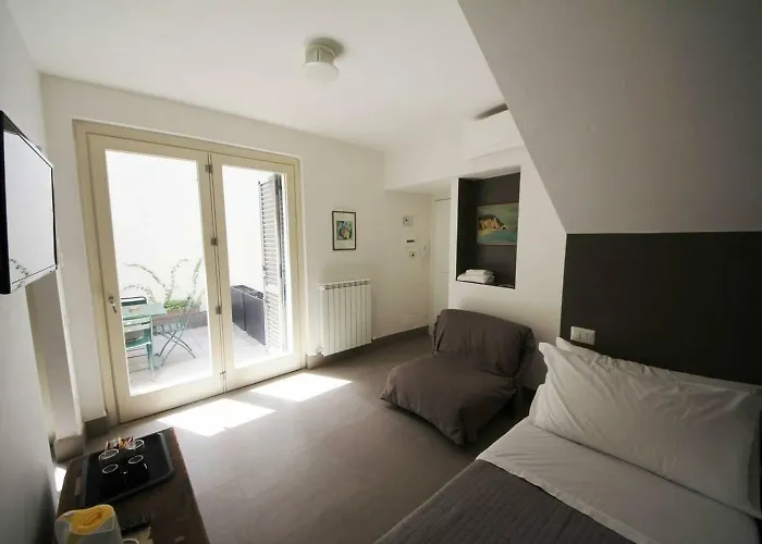 Ral 7039 Pensión Numana